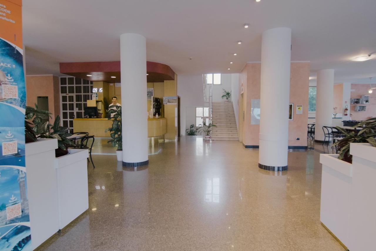 Hotel Beverly